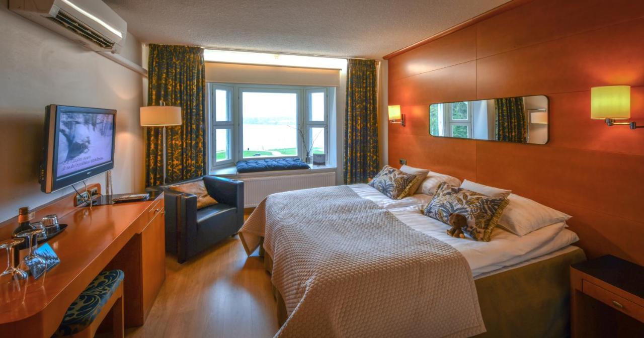 Hotel Aateli Lakeside Vuokatti Exterior photo