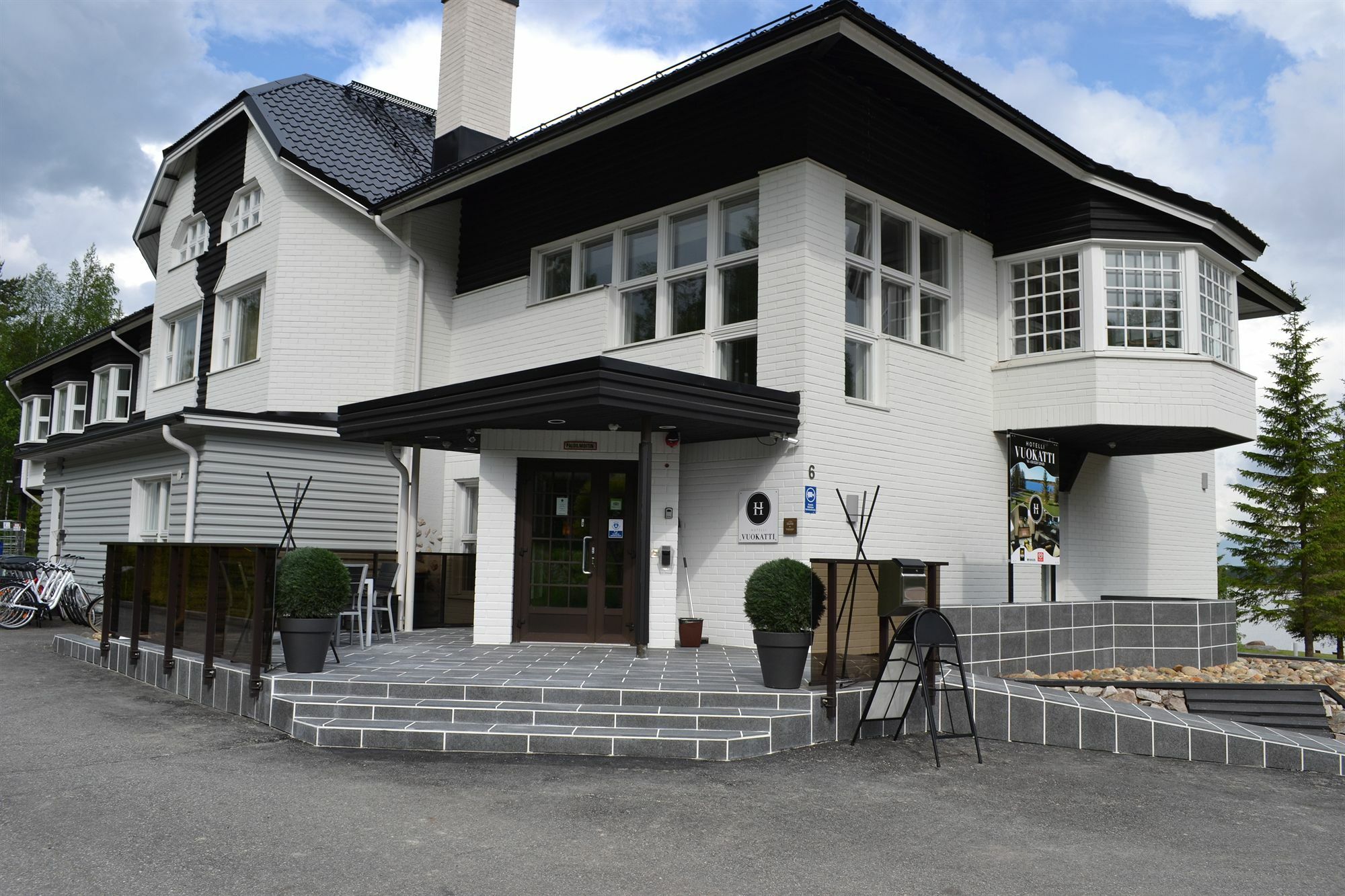 Hotel Aateli Lakeside Vuokatti Exterior photo
