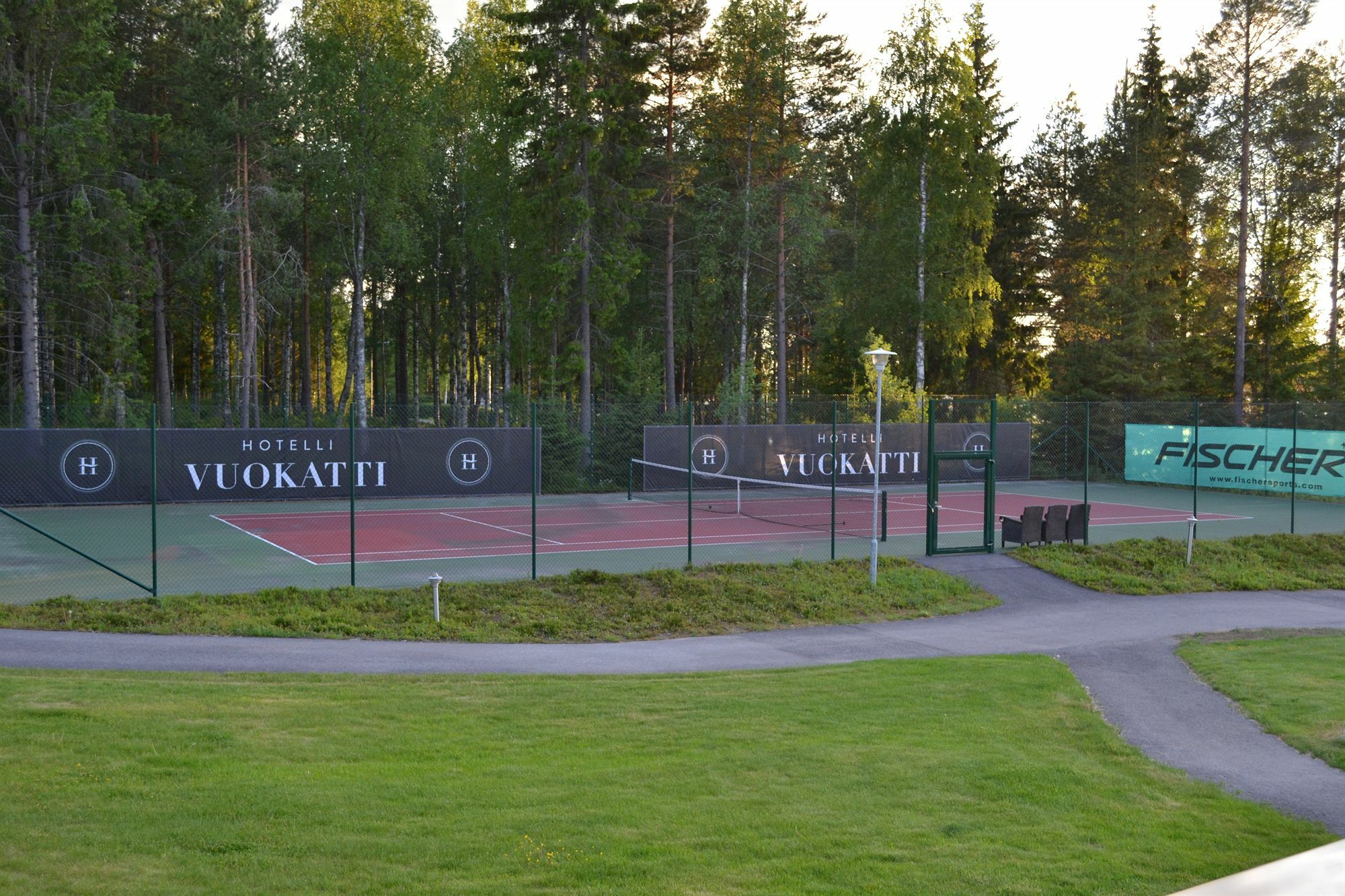 Hotel Aateli Lakeside Vuokatti Exterior photo