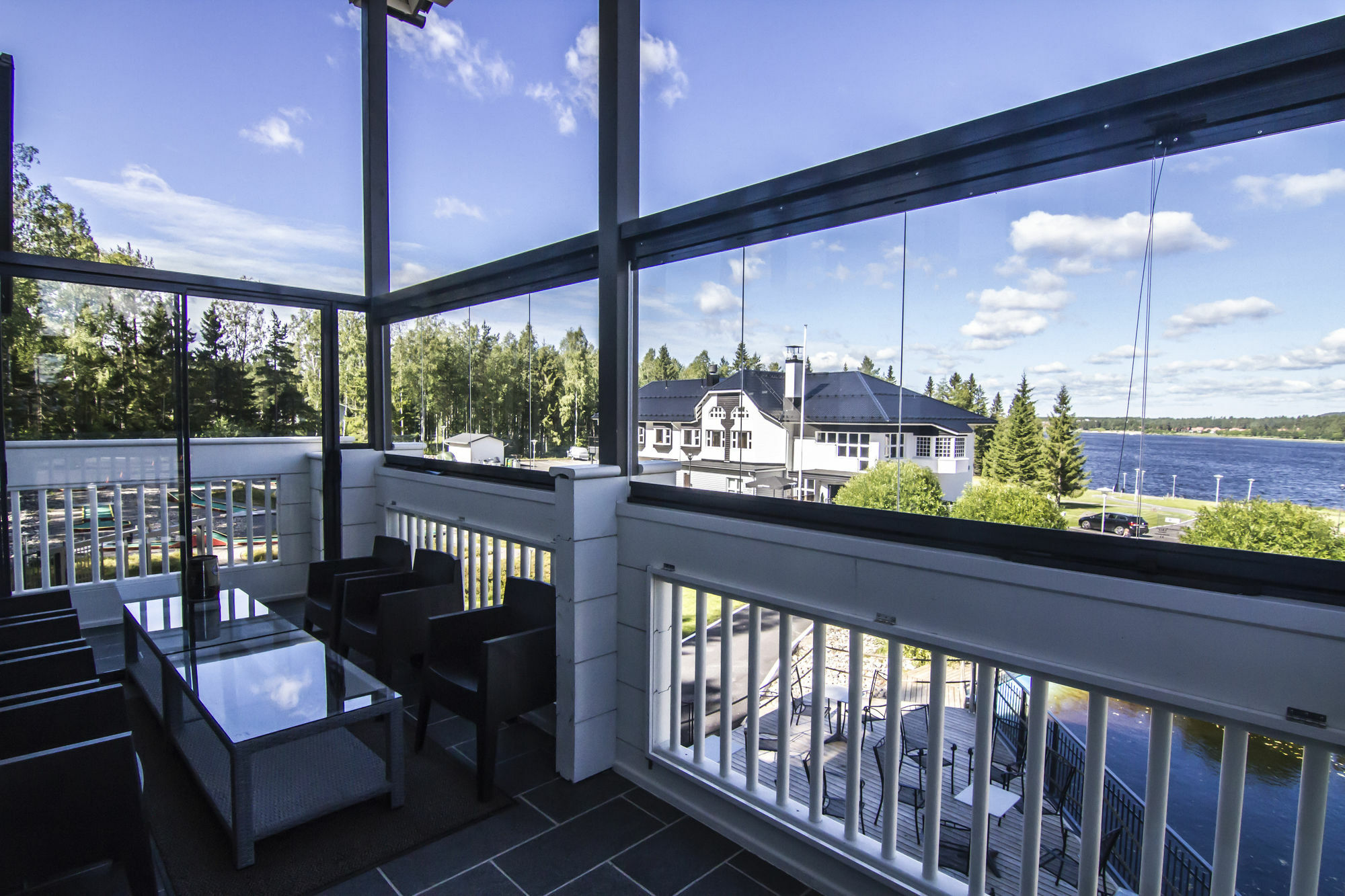 Hotel Aateli Lakeside Vuokatti Exterior photo
